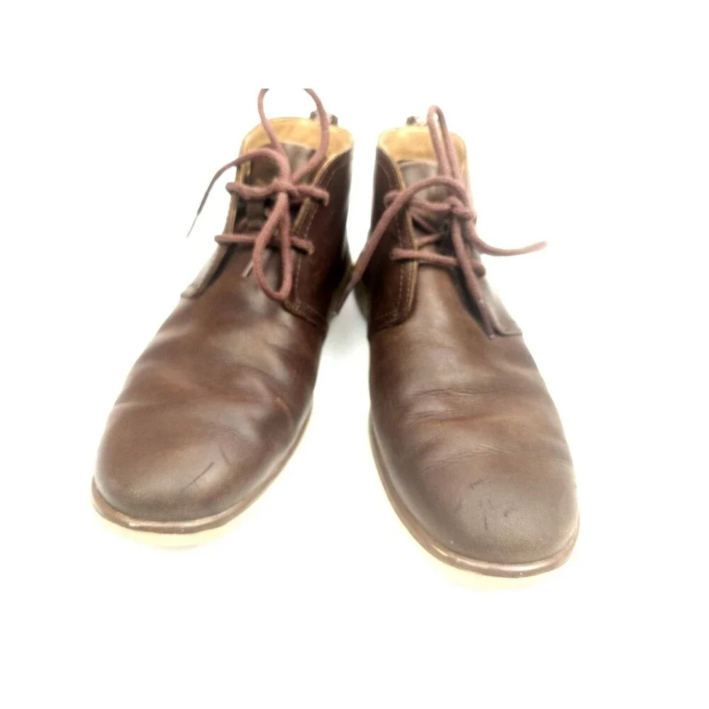 Ugg Freamon Leather Chukka Boots Men’s size 8.5 Brown
